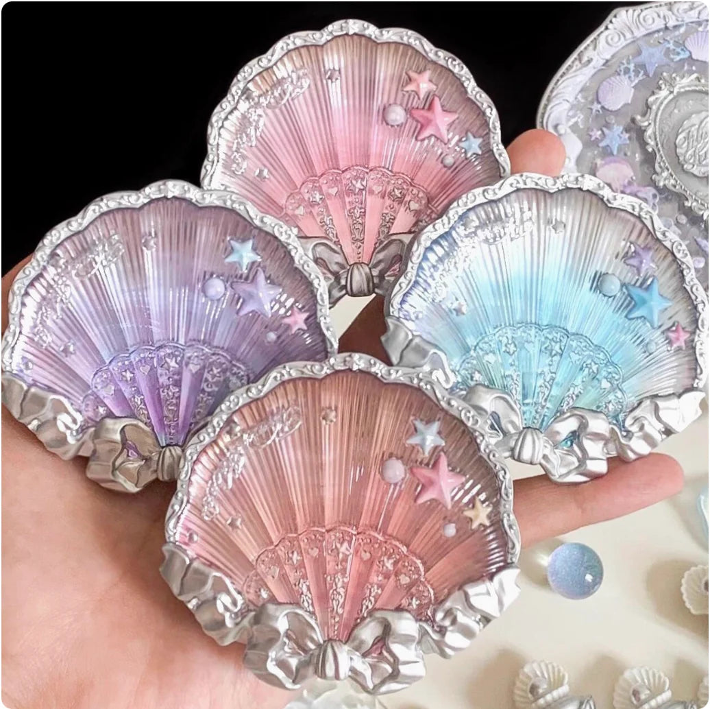 Flower Knows Shell's Jewel Collection Silk Satin Blush 5g Highlight Hybrid Colorful pearls, as soft as silk Beachy glow Makeup