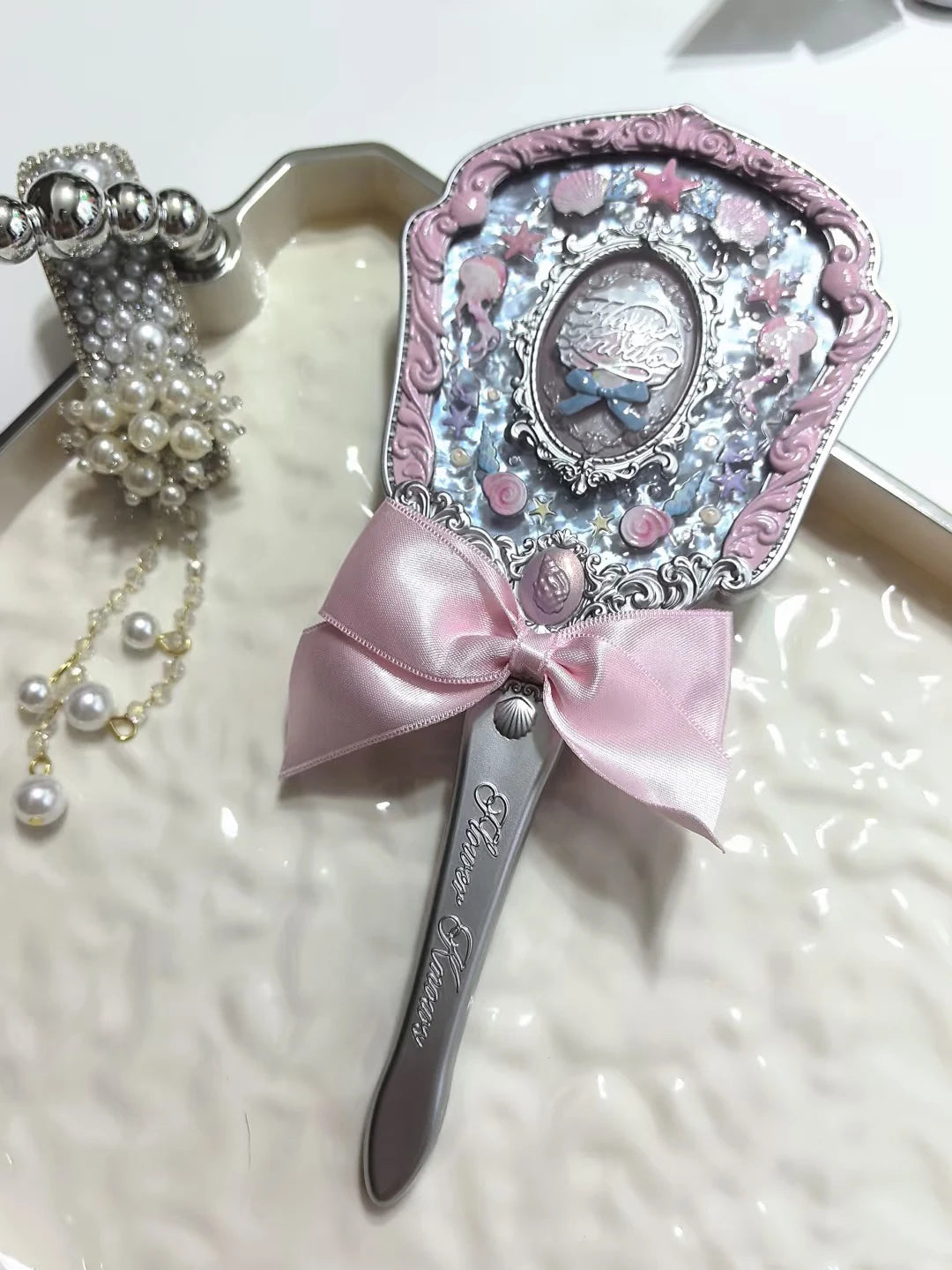 Flowerknows Makeup Hand  Shell Pearl Collection Makeup Mirrors High Beauty Portable Hand Mirror