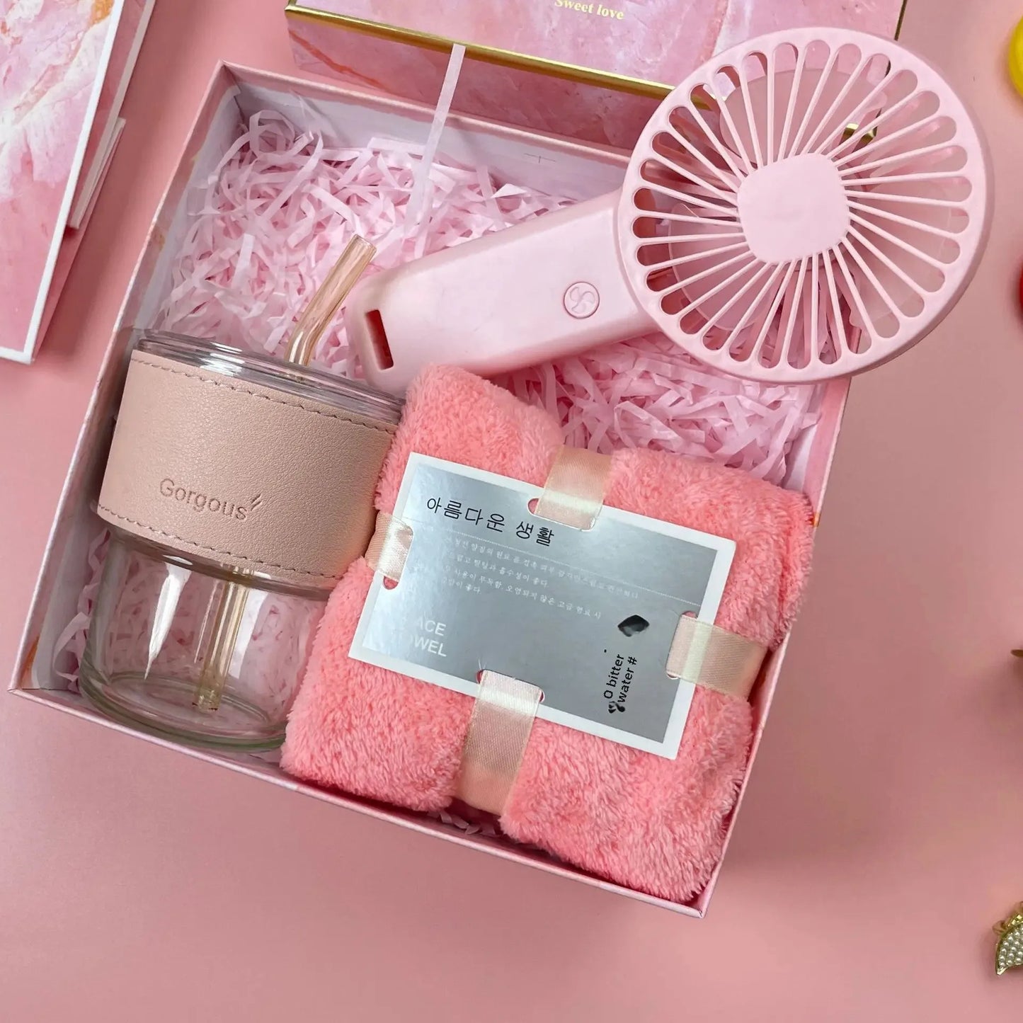 Luxury Gift Box Set for Women – Bridesmaid & Birthday Present with Accessories & Greeting Card