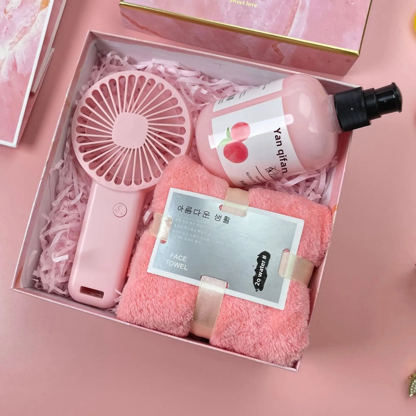 Luxury Gift Box Set for Women – Bridesmaid & Birthday Present with Accessories & Greeting Card