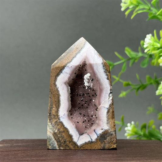 Natural Red Agate Geode Quartz Crystal – Energy Healing & Home Decor Stone