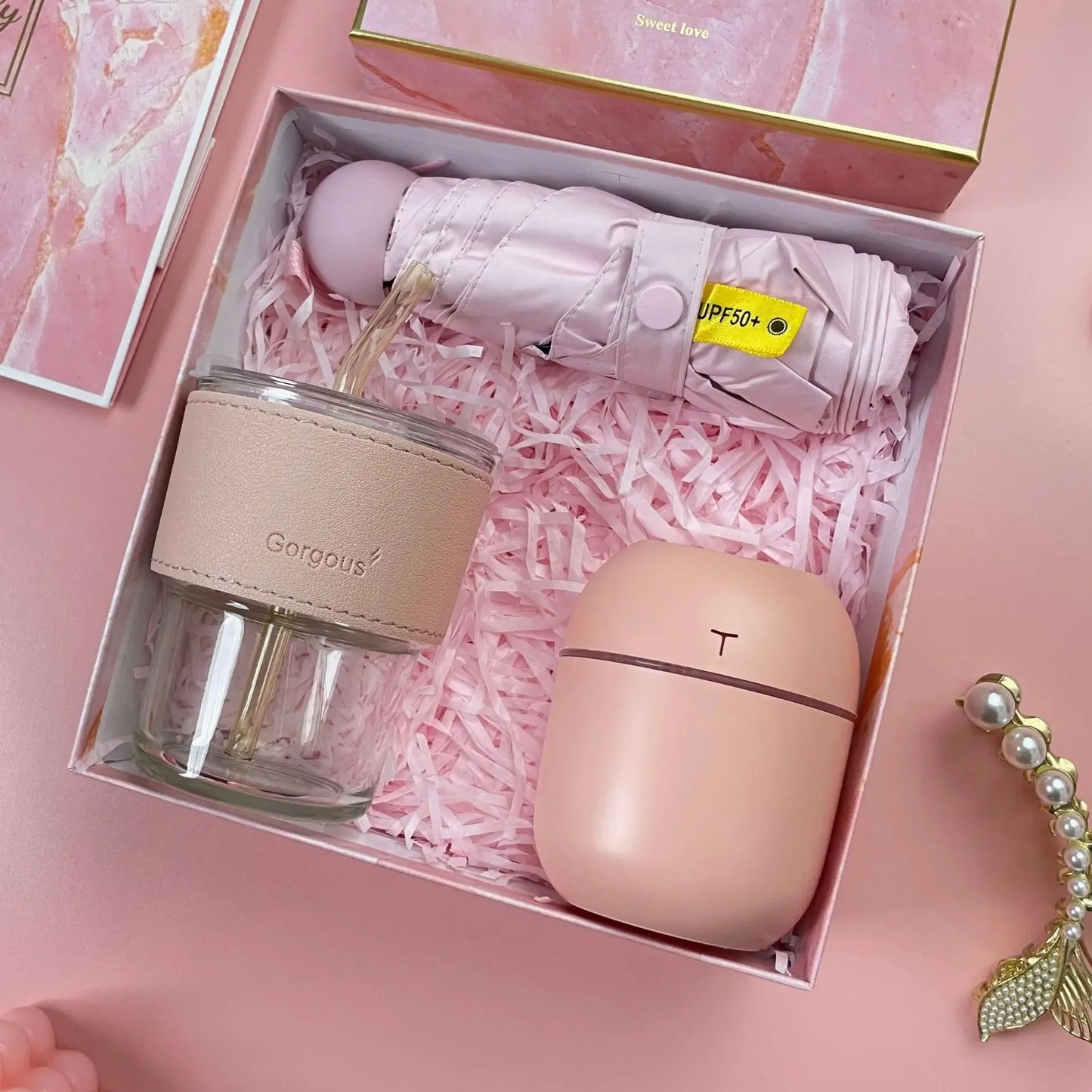 Luxury Gift Box Set for Women – Bridesmaid & Birthday Present with Accessories & Greeting Card