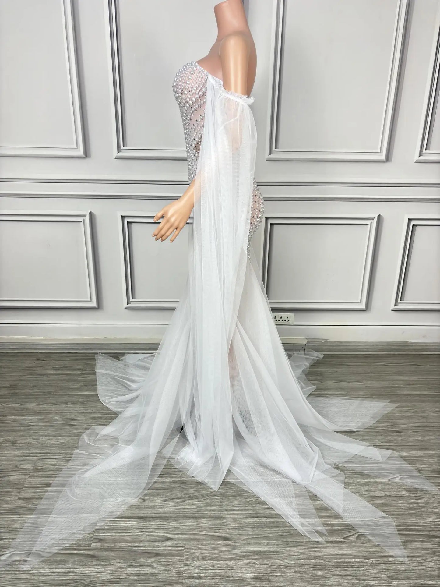 Elegant Wedding Party Dress Mesh Strapless Sexy Women Photograph Wear Pearls Evening Gown Birthday Celebrate Ball Dress Bowu