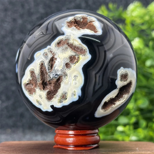 Natural Black Agate Crystal Sphere Ball – Healing Energy Meditation Stone, Home Decor, Spiritual Ornament, Chakra Balancing Crystal Giftt
