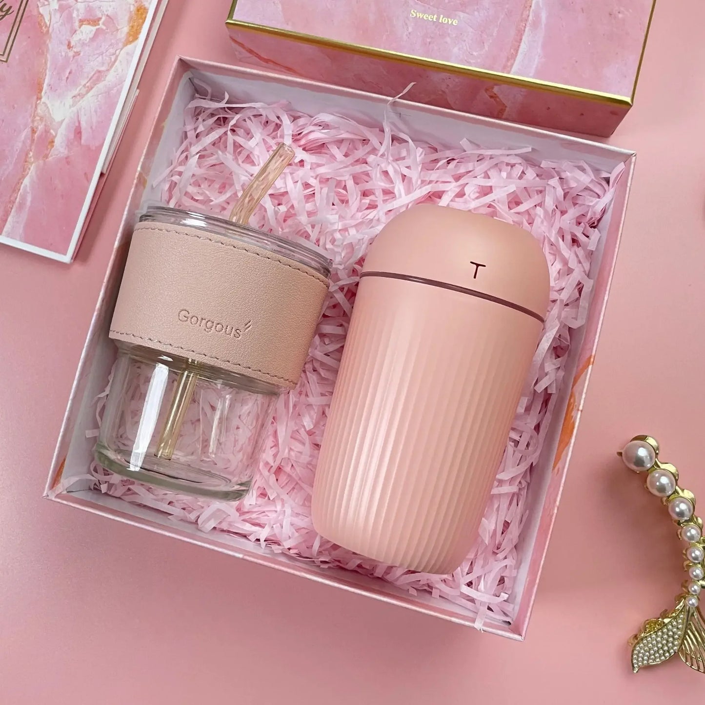 Luxury Gift Box Set for Women – Bridesmaid & Birthday Present with Accessories & Greeting Card