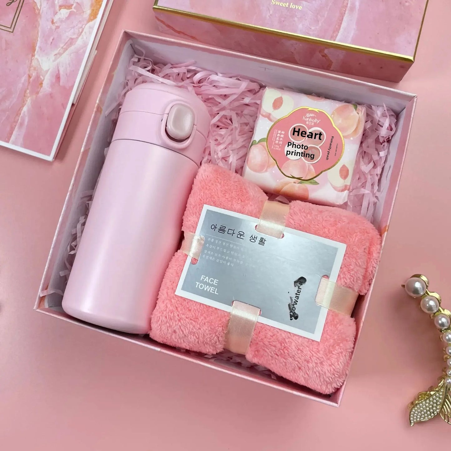 Luxury Gift Box Set for Women – Bridesmaid & Birthday Present with Accessories & Greeting Card