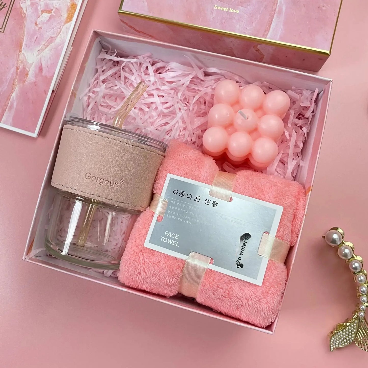 Luxury Gift Box Set for Women – Bridesmaid & Birthday Present with Accessories & Greeting Card