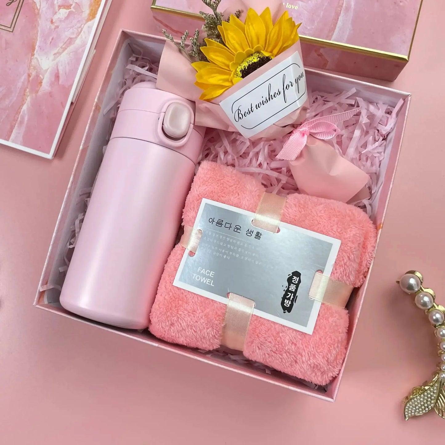 Luxury Gift Box Set for Women – Bridesmaid & Birthday Present with Accessories & Greeting Card