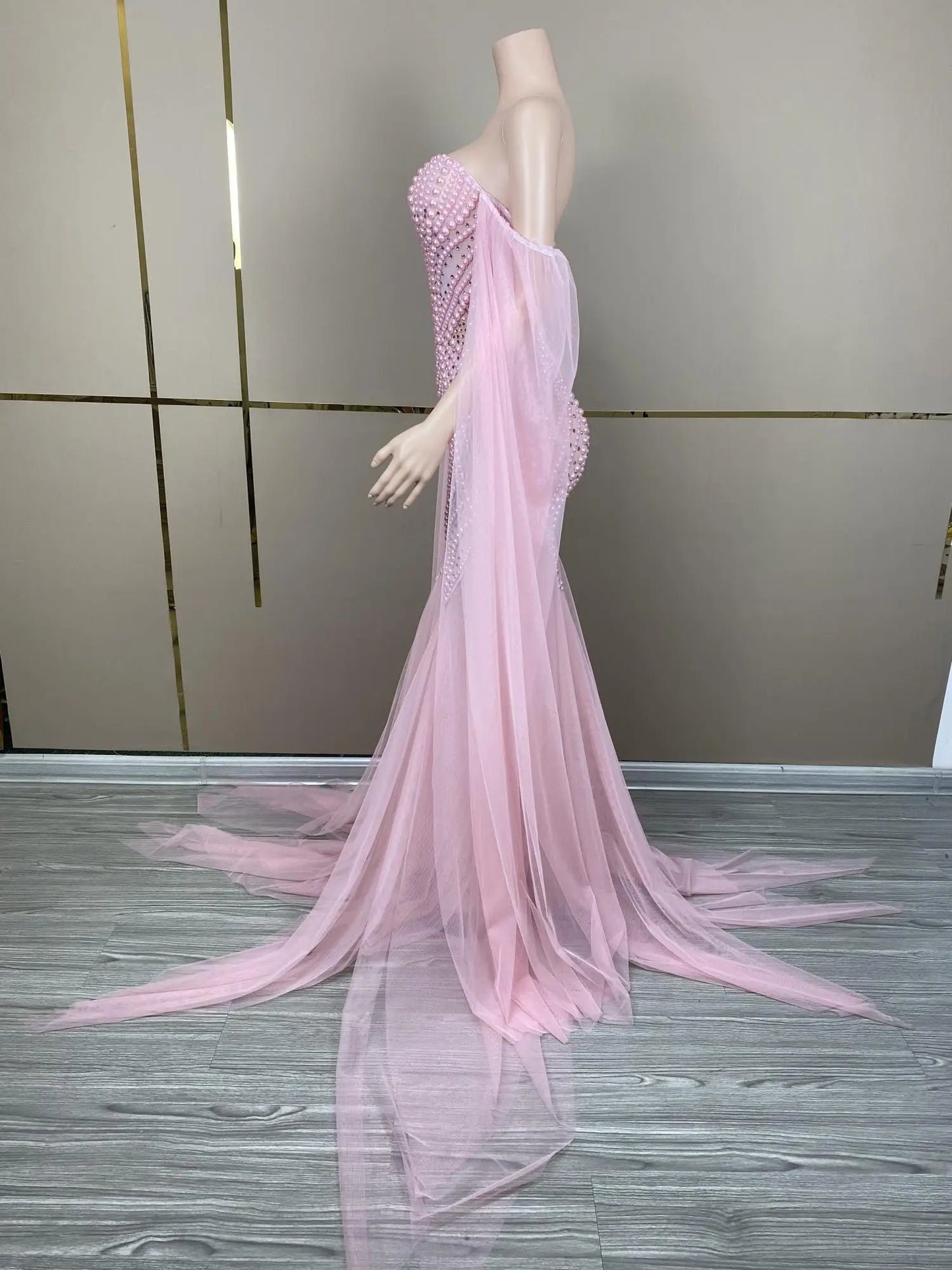 Elegant Wedding Party Dress Mesh Strapless Sexy Women Photograph Wear Pearls Evening Gown Birthday Celebrate Ball Dress Bowu