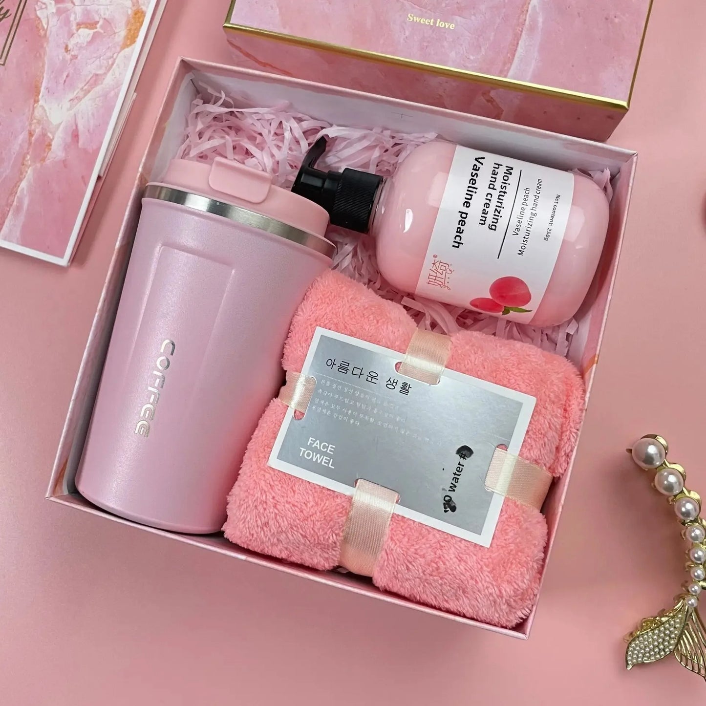 Luxury Gift Box Set for Women – Bridesmaid & Birthday Present with Accessories & Greeting Card