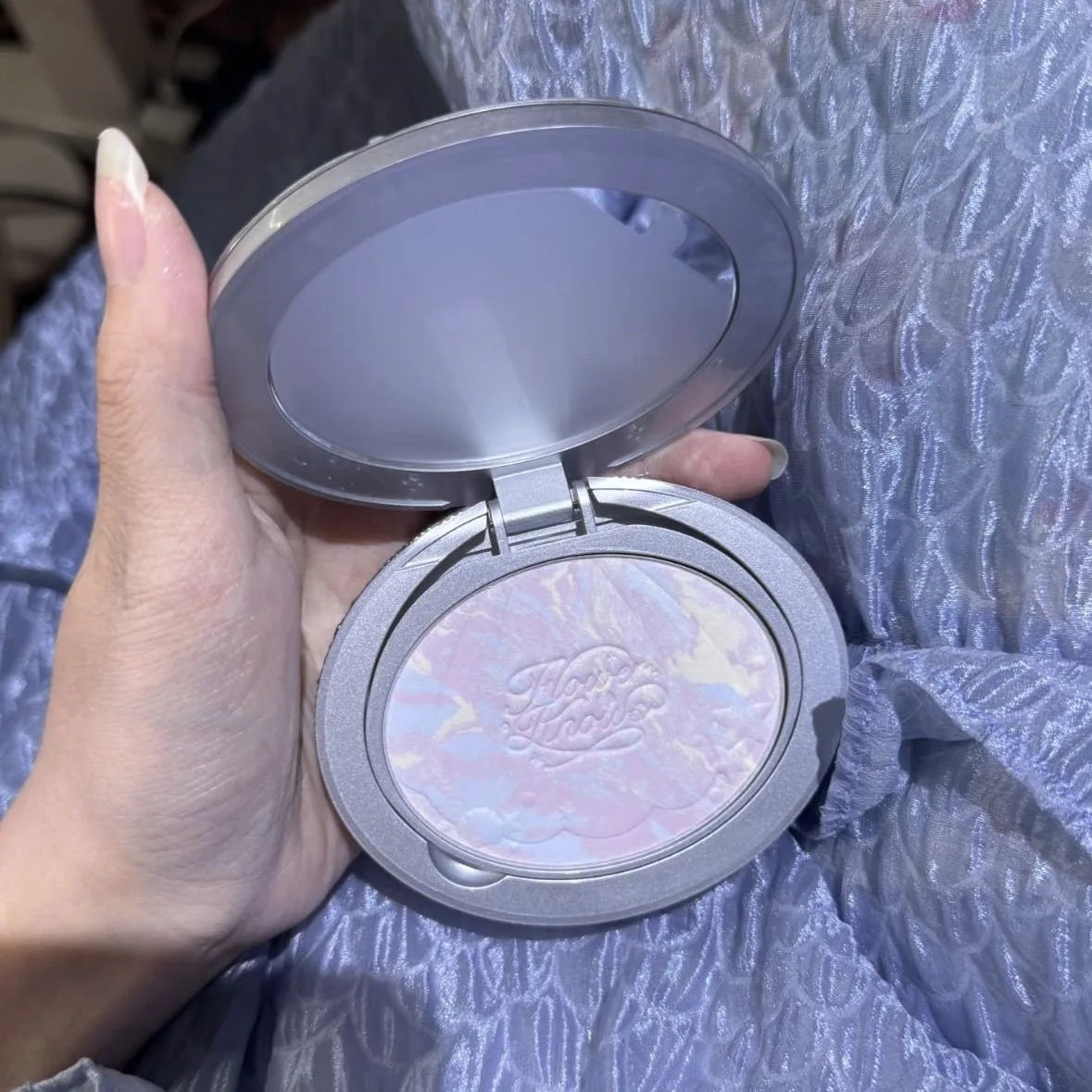 Flower Knows Makeup Sets Swan Ballet Eyeshadow Palette Matte Glow Shimmer Powder Blush Moisturizing Lipstick Highlighter Kit