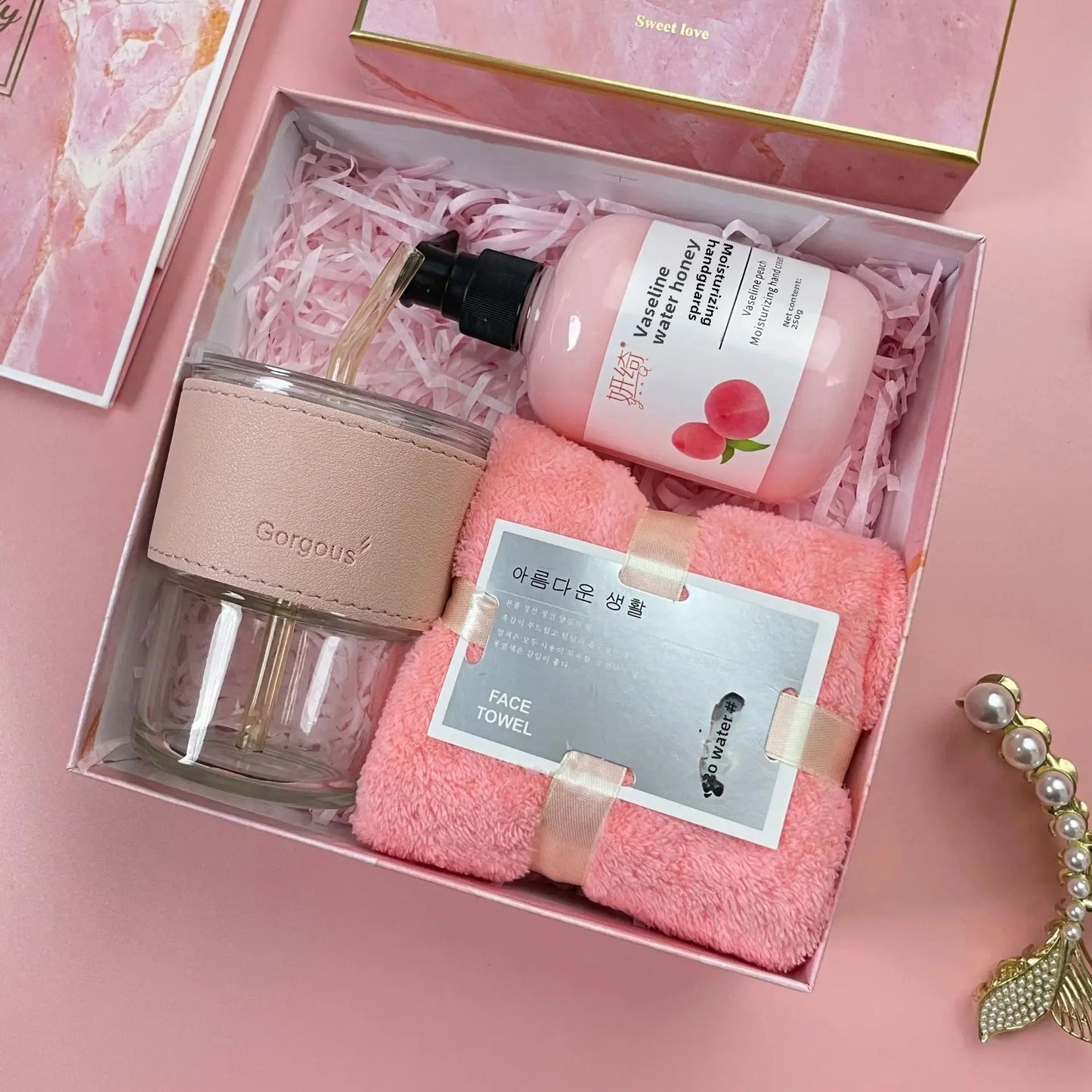 Luxury Gift Box Set for Women – Bridesmaid & Birthday Present with Accessories & Greeting Card